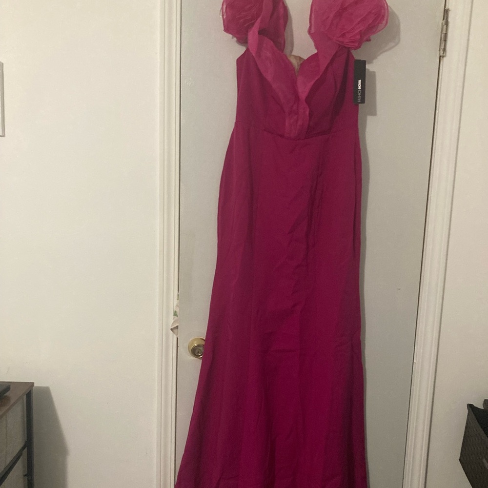 Fashion Nova Vibrant Pink Prom Dress